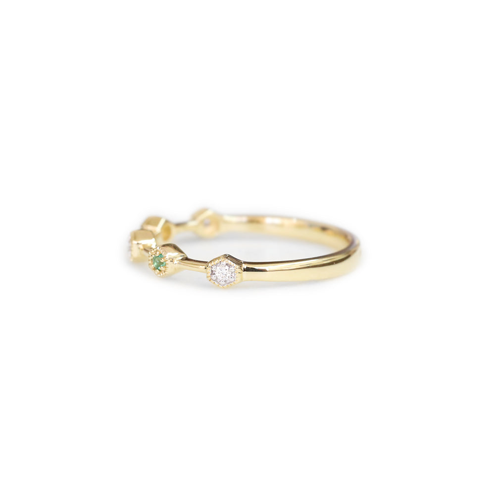18ct Yellow gold emerald & diamond ring - KL Diamonds
