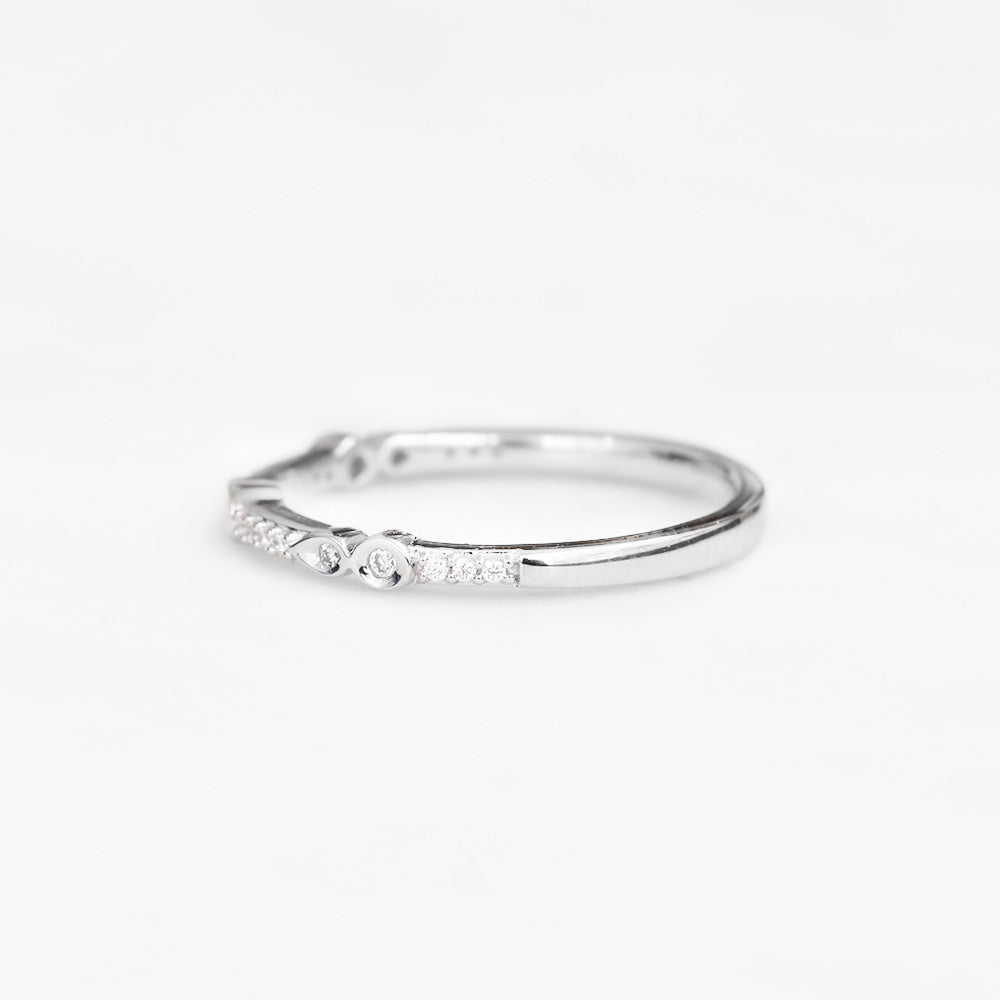 18ct White gold diamond ring - KL Diamonds