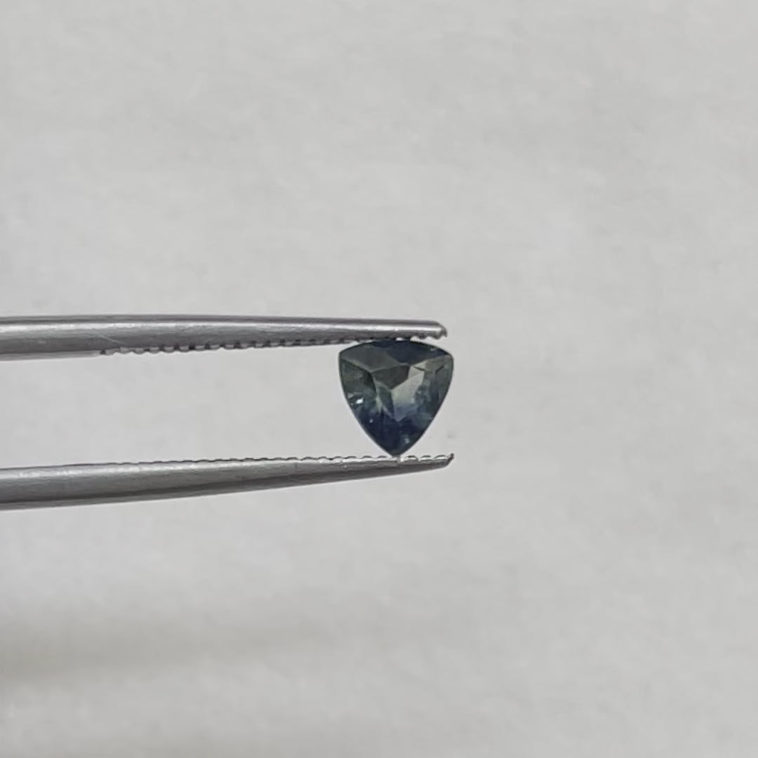 .55ct Australian Parti Sapphire Trillion Cut