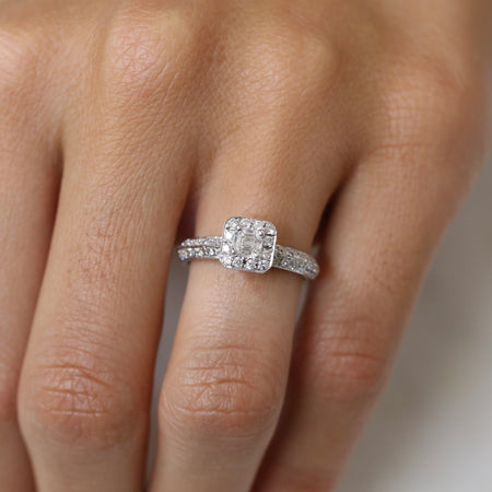 18ct White gold diamond engagement ring - KL Diamonds