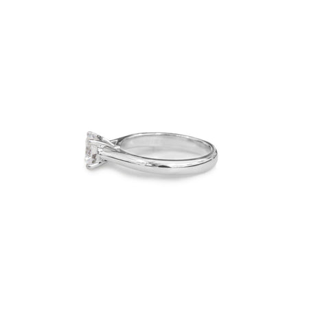 Solitaire round brilliant cut diamond engagement ring - KL Diamonds