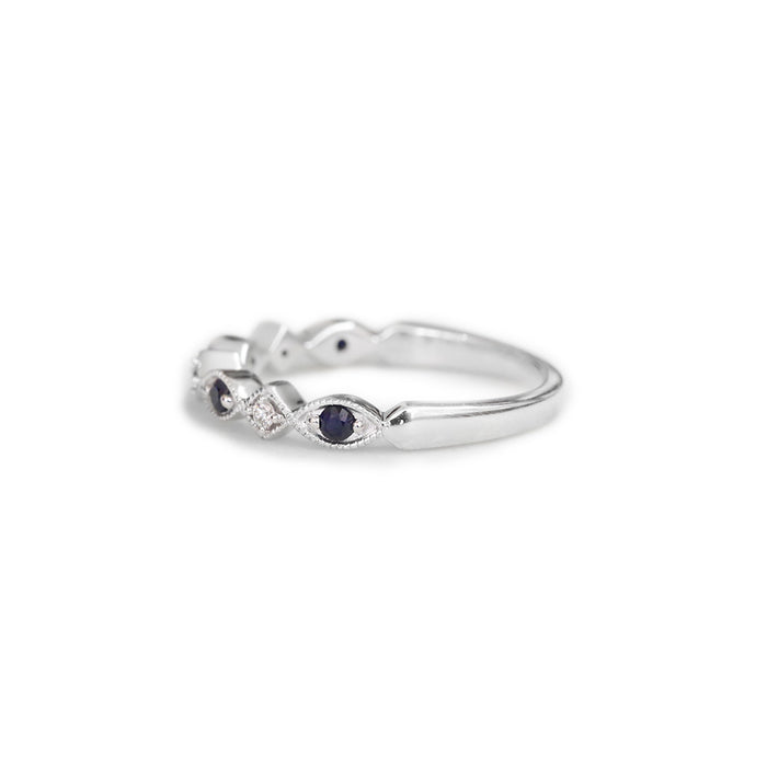 18ct White gold sapphire & diamond ring - KL Diamonds