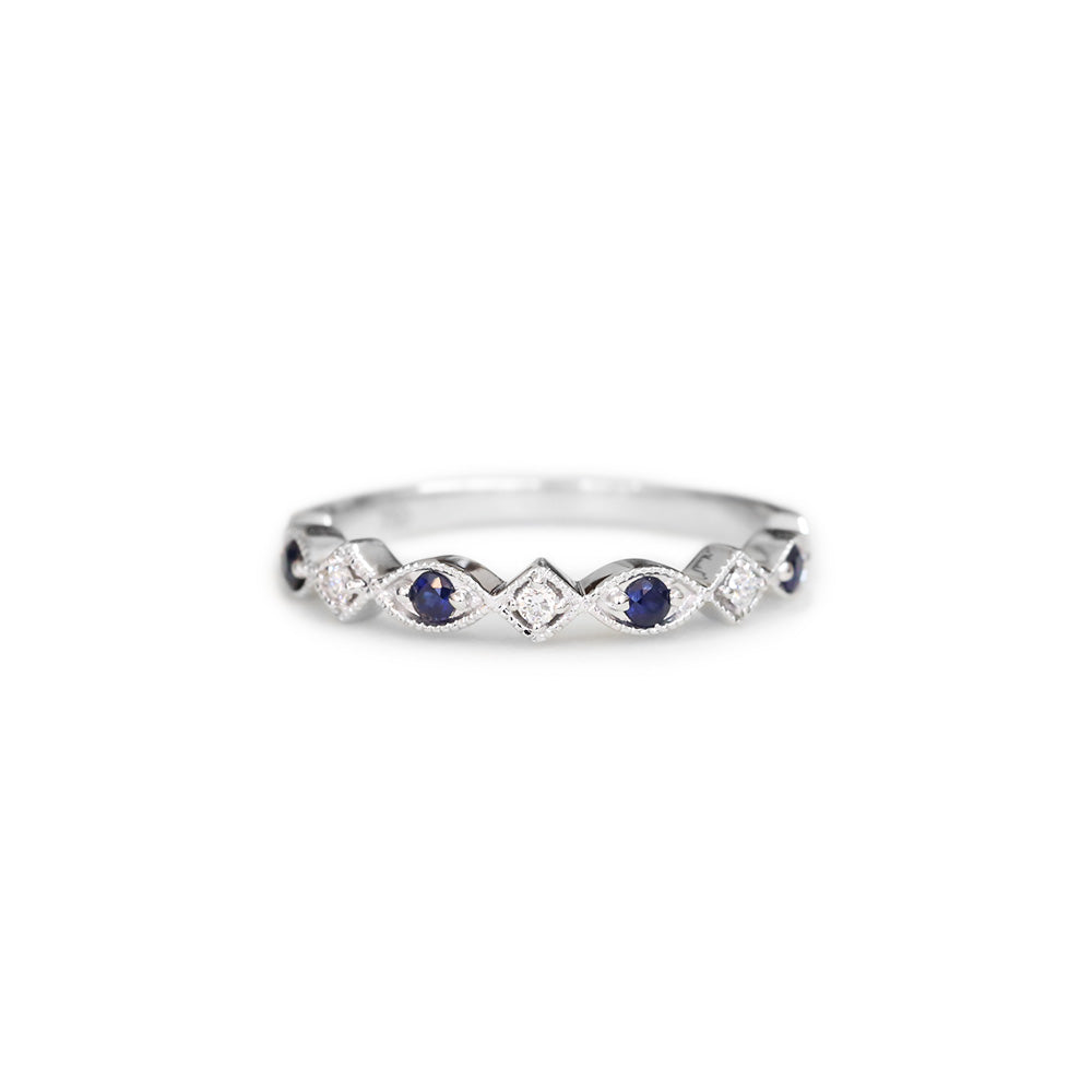 18ct White gold sapphire & diamond ring - KL Diamonds