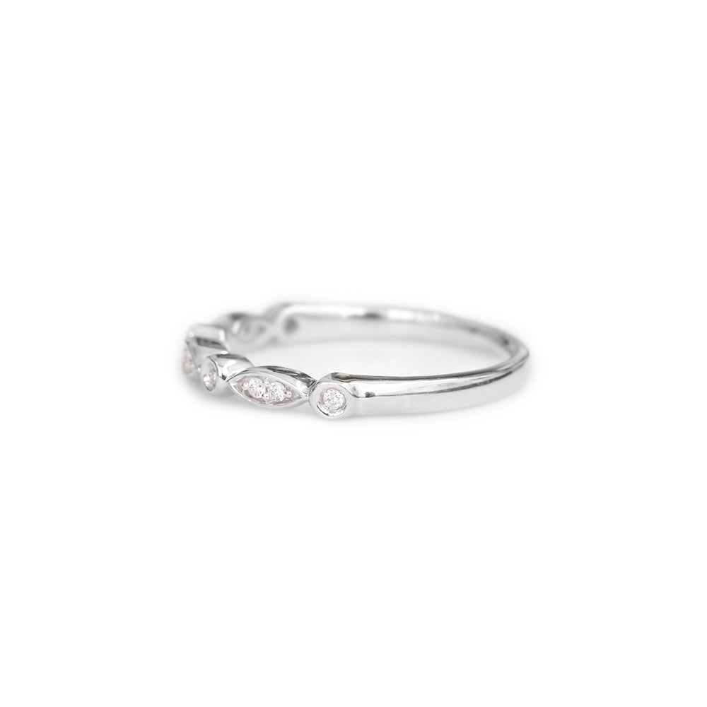 18ct White gold diamond ring - KL Diamonds