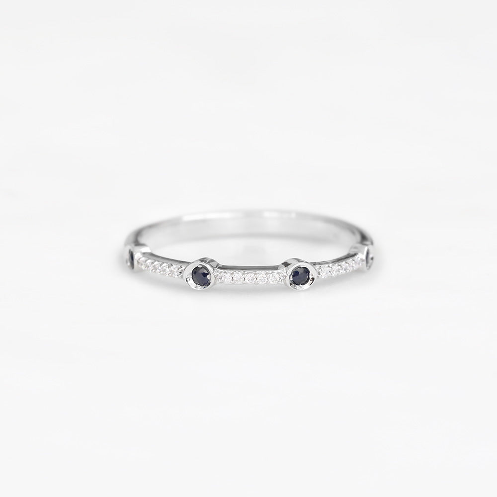 18ct White gold sapphire & diamond ring - KL Diamonds