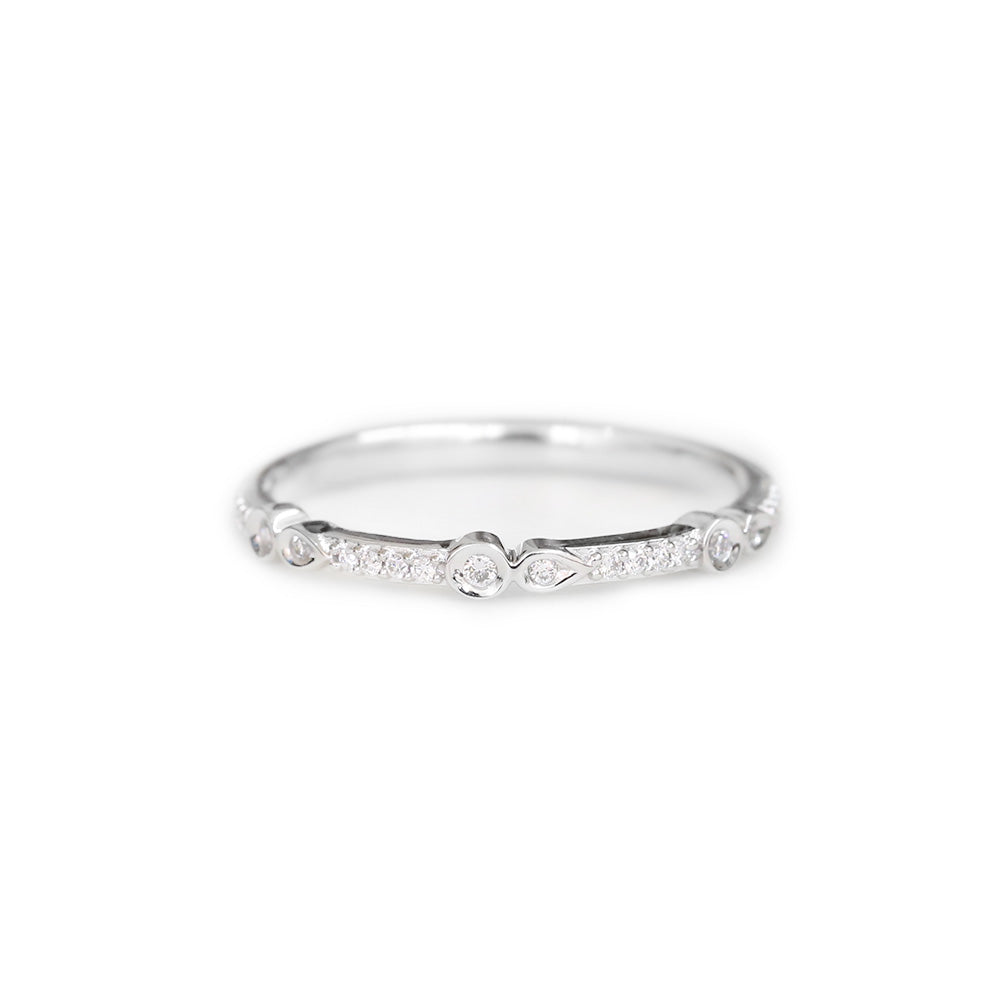 18ct White gold diamond ring - KL Diamonds